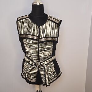 H&M Monochrome Geometric Blouse